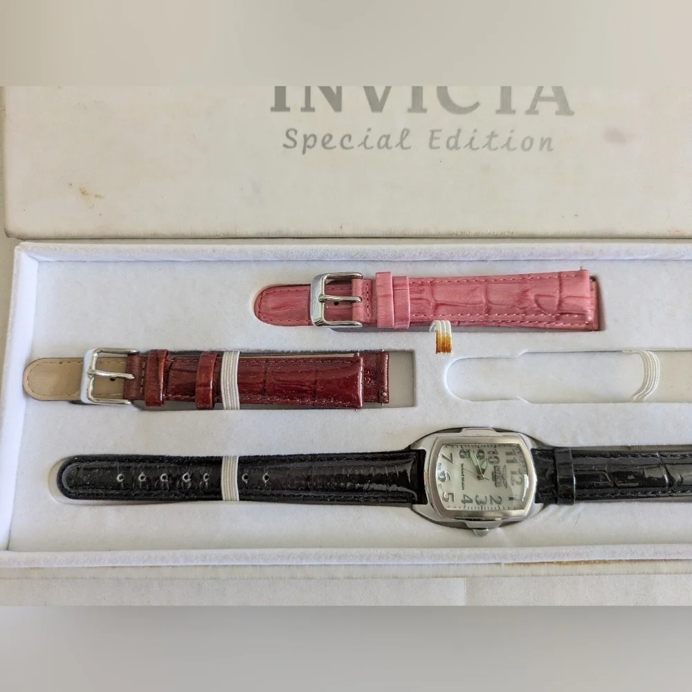 Invicta Special Edition Women Watch Set.
